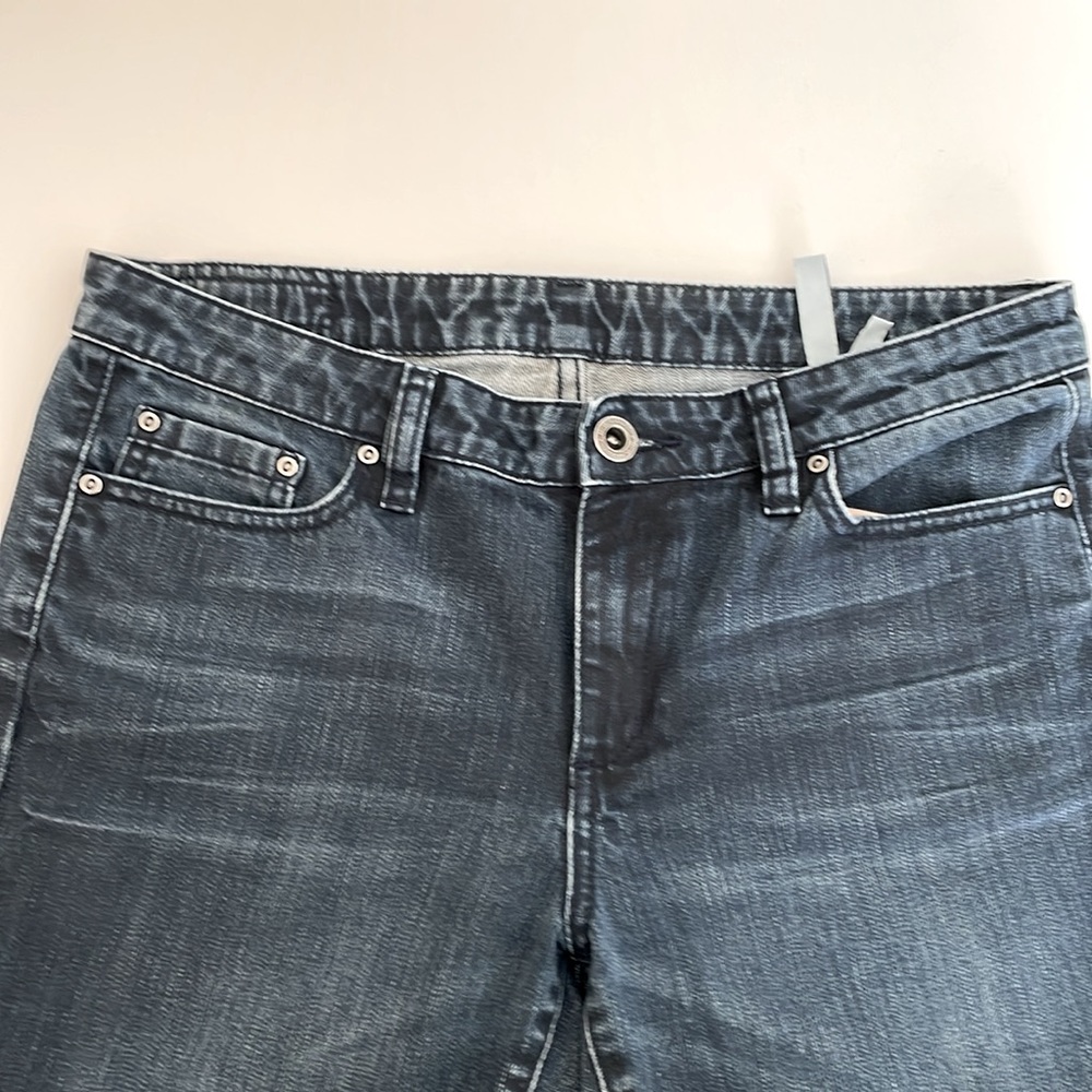 BCBGMaxAzria Flare Leg Jeans - Picture 8 of 8